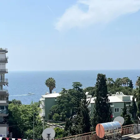 Madi Hotel