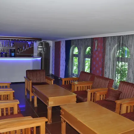 Madi Hotel