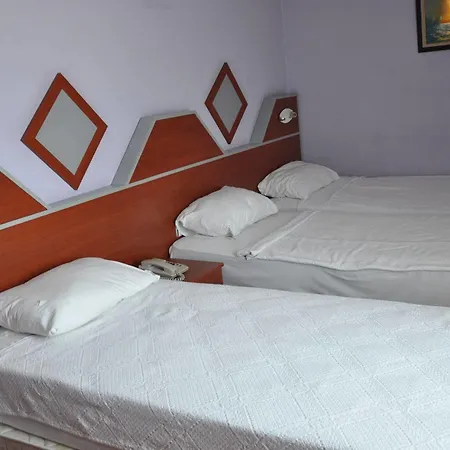 Hotel Madi 3*