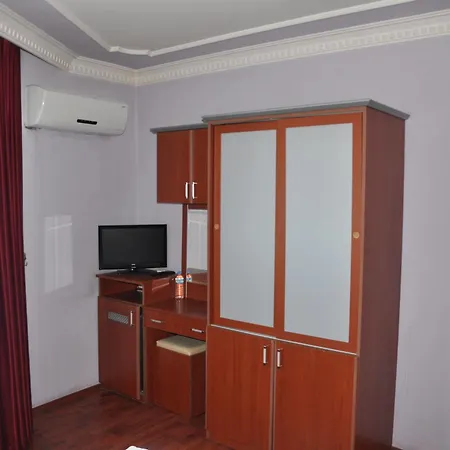 Madi Hotel Antalia